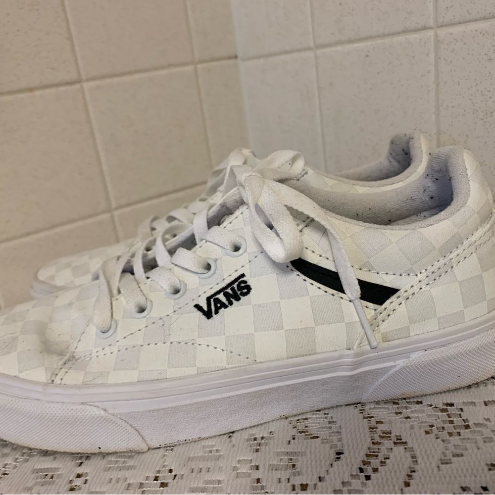 Vans Light Grey White Checkerboard Sneakers Men’s 7.5